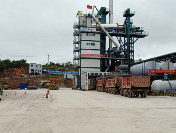 荊門攤鋪機廠房